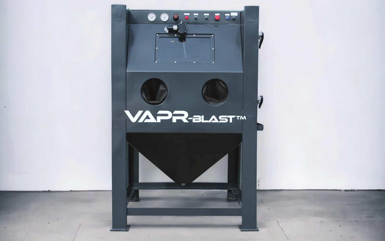 VAPR-Blast wet abrasive blast cabinet